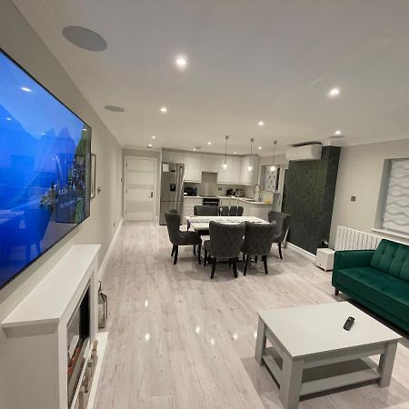 그린포드 Luxury House 아파트 외부 사진